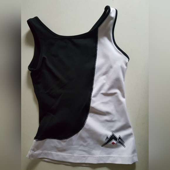 Women's Size Small Tank Top - Picture 1 of 2